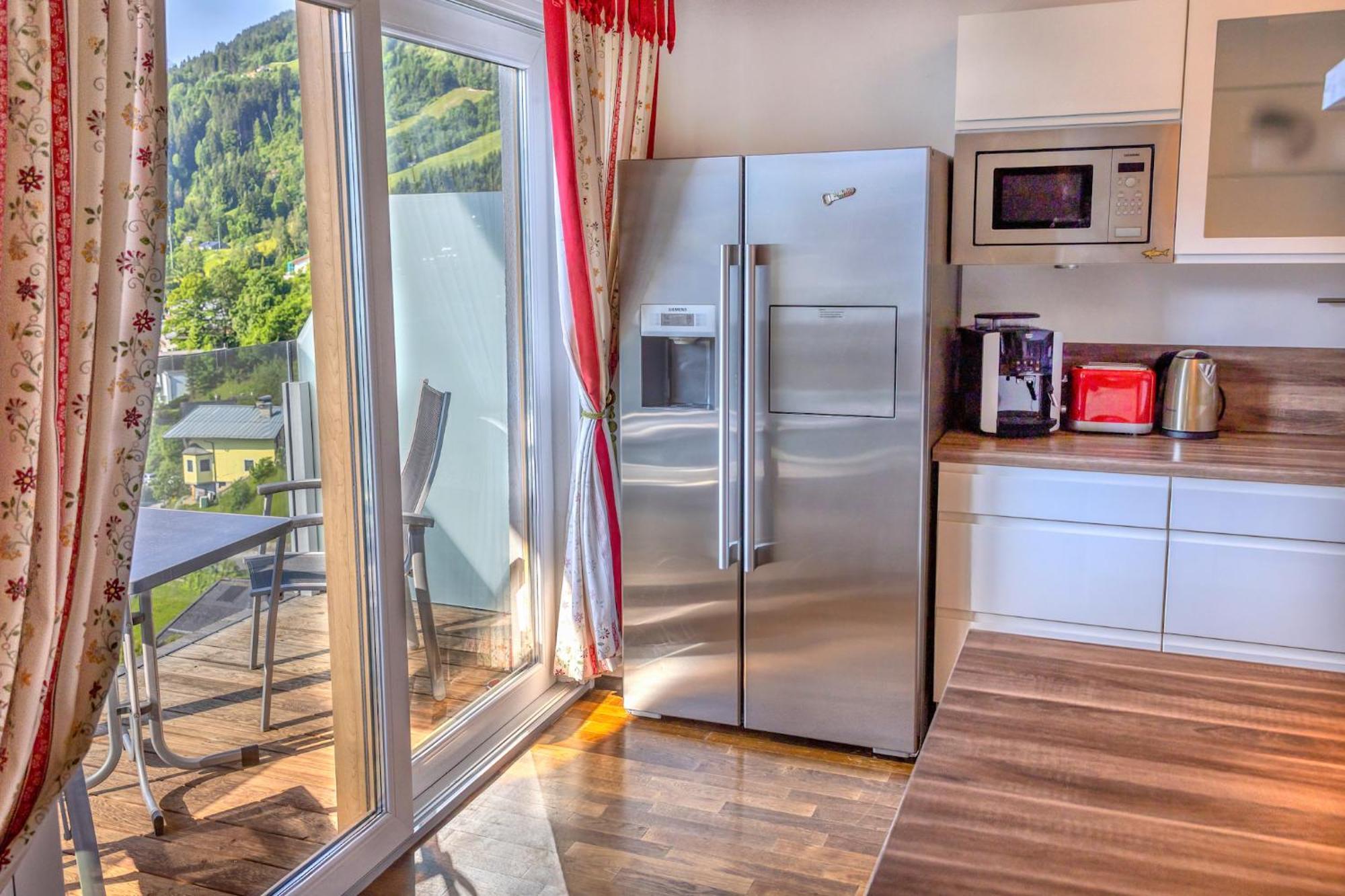 Appartement Eichenhof Top 10 Zell am See Eksteriør bilde